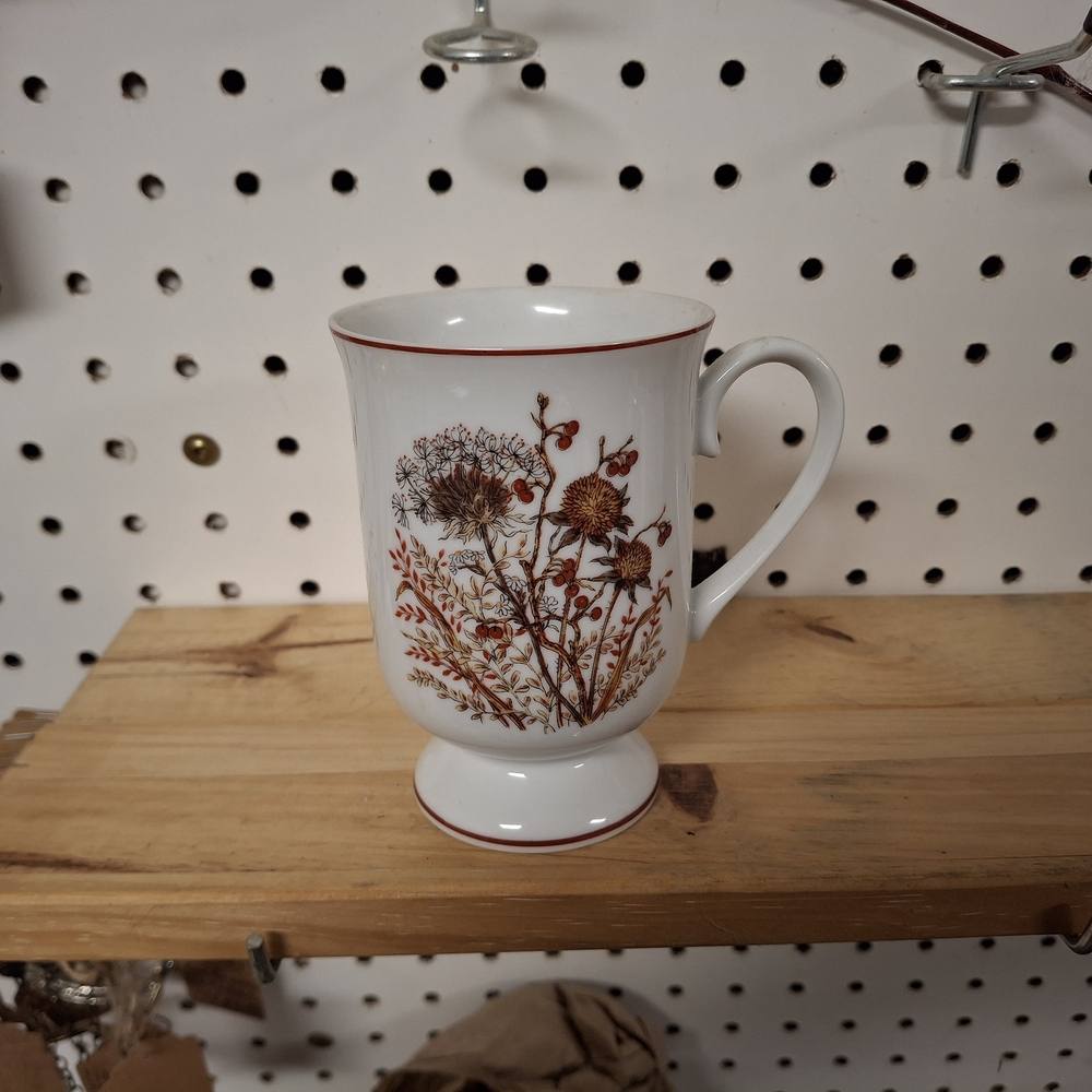 Bramble Floral White Ceramic Mug